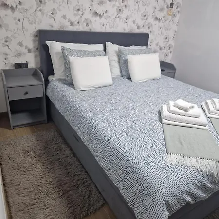 Modern 4 Stars With Terace & Free Parking * Šibenik