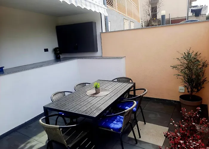 Aneta Modern 4 Stars * Sibenik